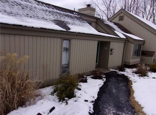 218 Heritage Vlg #A, Southbury, CT 06488