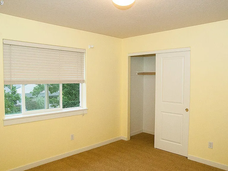 15135 SW 93rd Ave — Photo 16