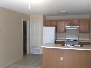 970 N Oakland Ave APT 4, Fayetteville, AR 72701