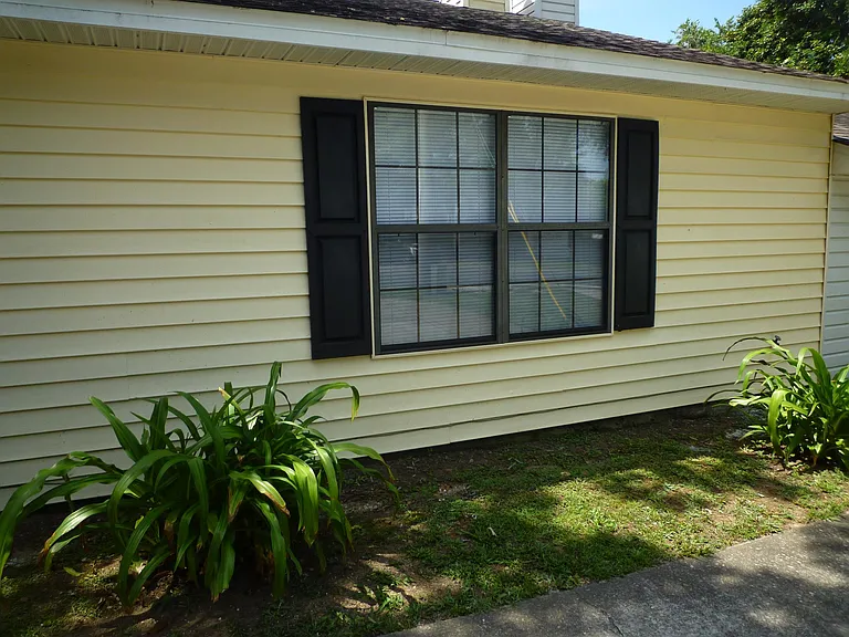 1541 Pullen Rd — Photo 3