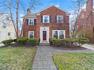 2327 Glendon Rd, University Heights, OH 44118