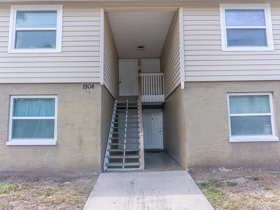 1904 Golden Glade Ct