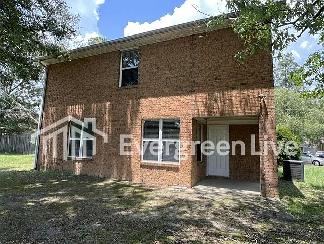 206 Swing Ct — Photo 25