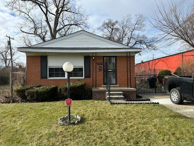 20525 Manor St, Detroit, MI, 48221