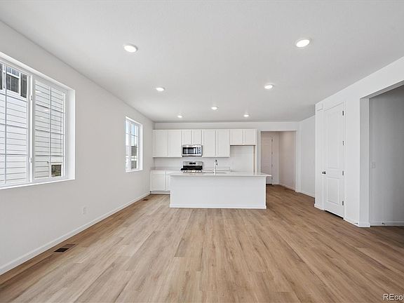 4th image of 4373 Elkwood Court