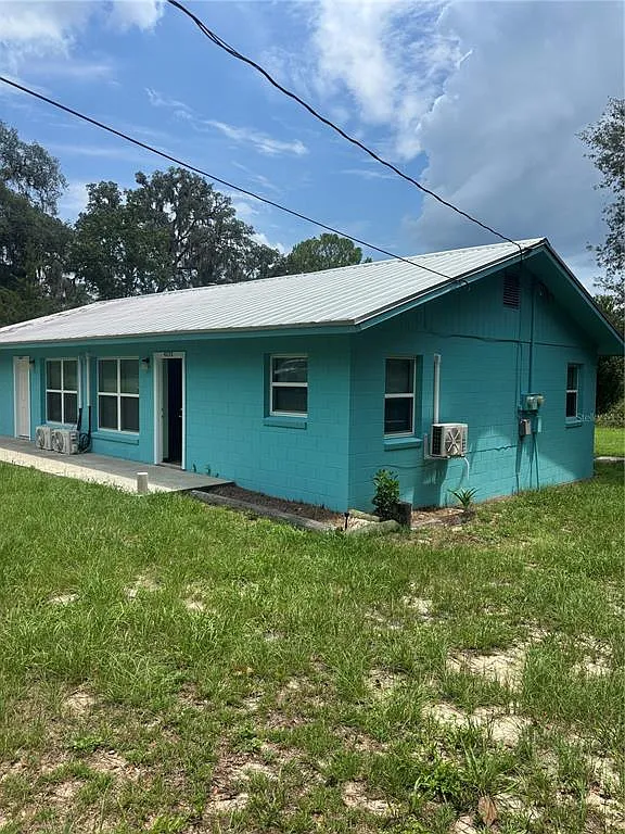 2 bed, 1.0 bath, 750 sqft, $1,200 — Photo 1