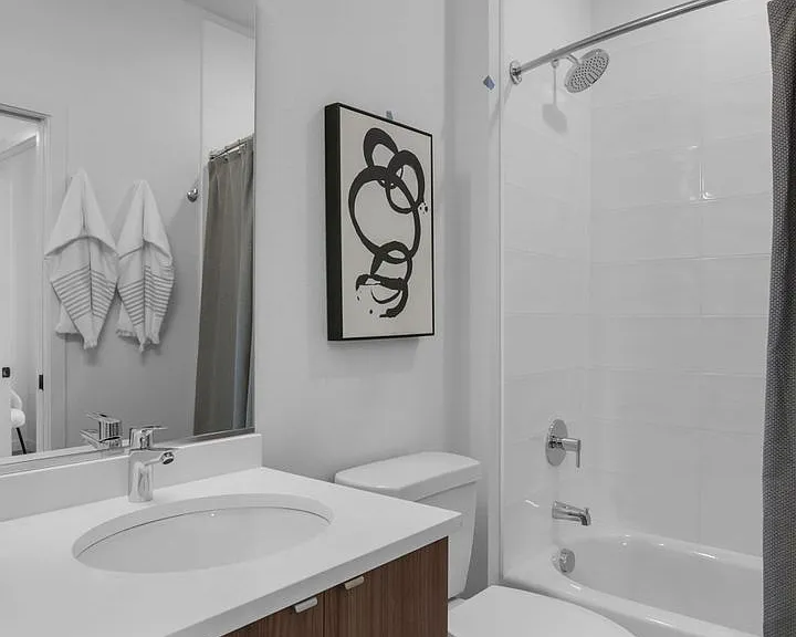 Greeley Court — Photo 17