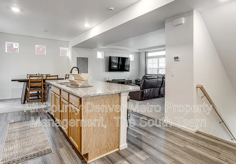 4142 N Rome St — Photo 15