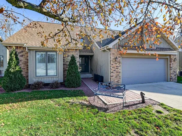 71 Parkview Circle, Columbus, WI 53925