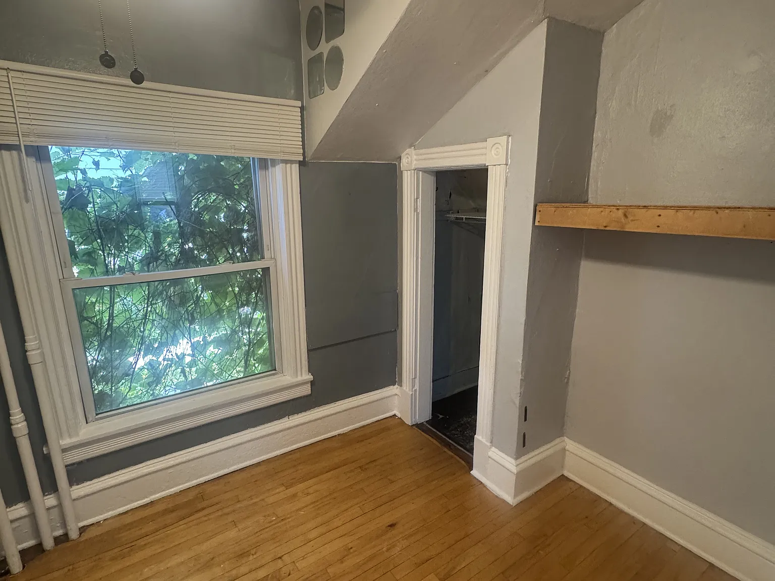 5 bed, 3097 sqft, $3,200 — Photo 3
