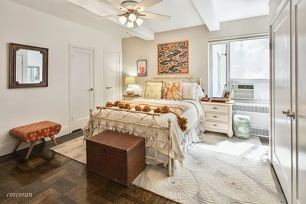 Sold by Corcoran | media 4