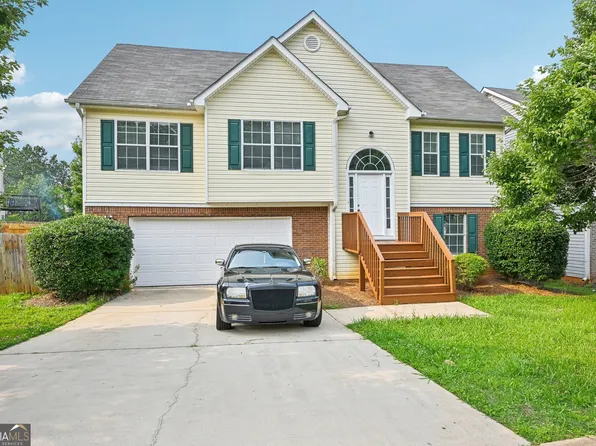 1147 Saint Phillips Ct, Locust Grove, GA 30248