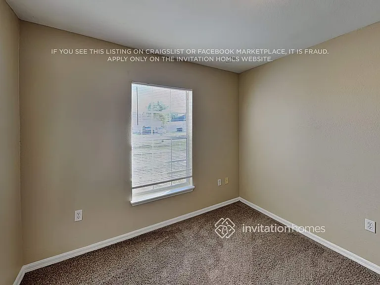 530 Peace Dr — Photo 13