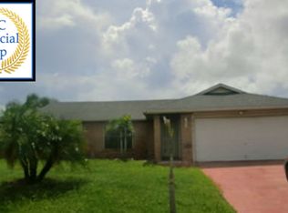 642 SW Sansom Ln, Port Saint Lucie, FL 34953