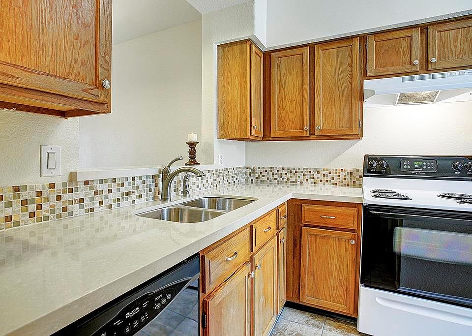1st image of 7655 Cambridge St #7655