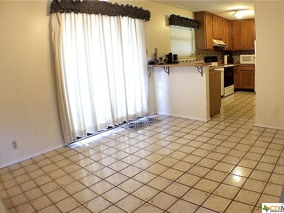 3rd image of 42 S Sherwood Dr
