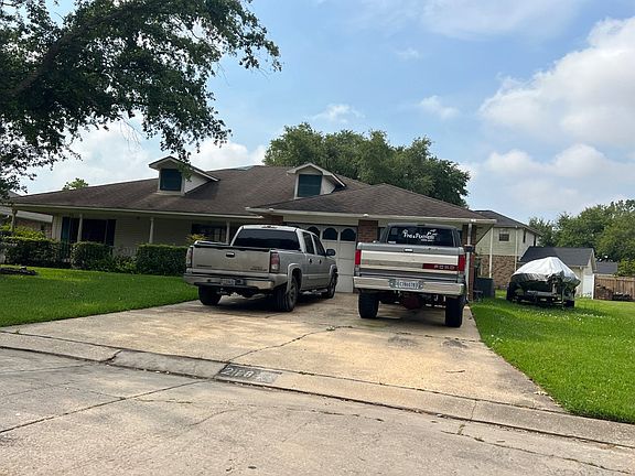 3rd image of 2128 Marion Dr