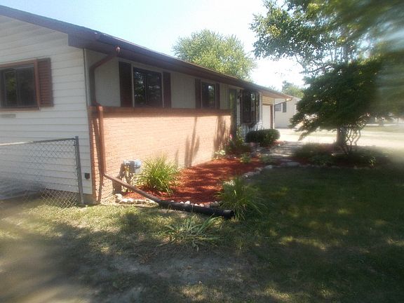 2nd image of 2941 Imperial Dr