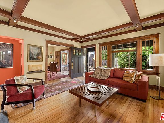 3rd image of 712 Copeland Ct