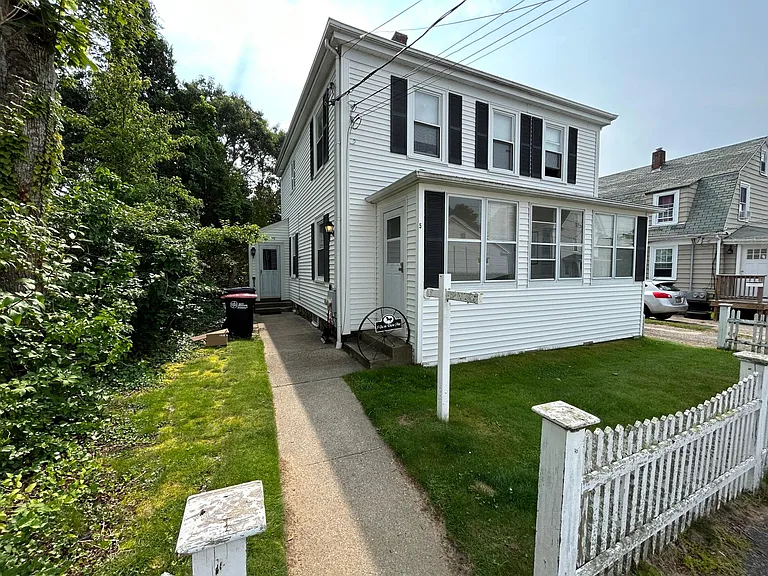 5 Ocean View Ave #1 — Photo 3