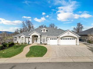 1546 Gold Hills Dr, Redding, CA 96003