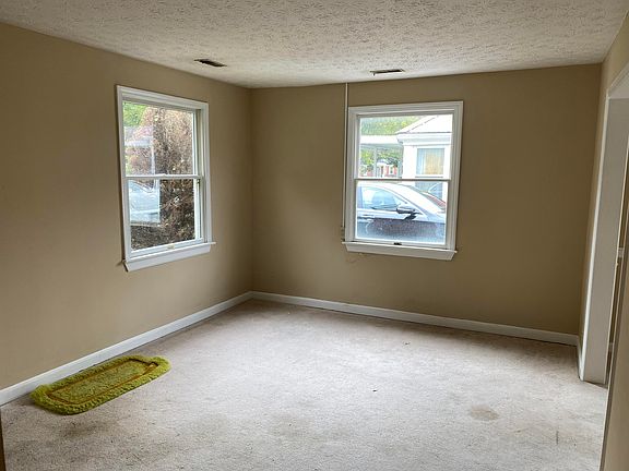 5th image of 415 Sequoyah Dr