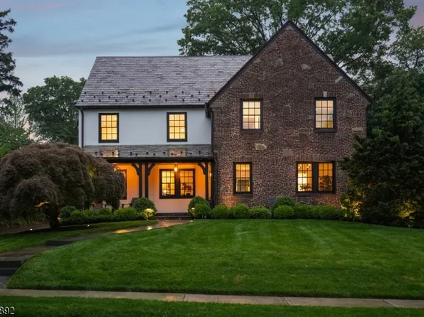 16 The Fairway, Montclair Twp., NJ 07043