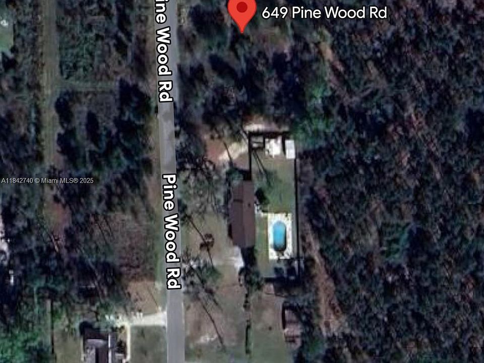 2nd image of 649 Pinewood Rd