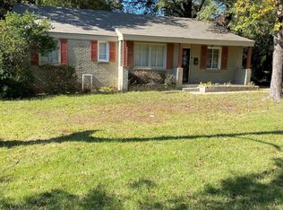 1133 Colonial Rd, Memphis, TN 38117