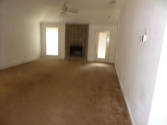 3rd image of 209 Flaxseed Ln