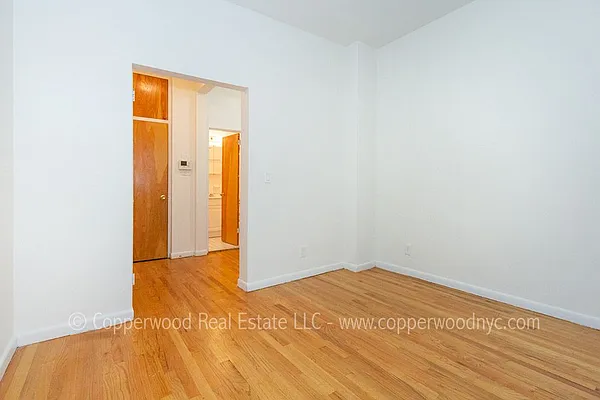 Rented by Copperwood Real Estate | media 10