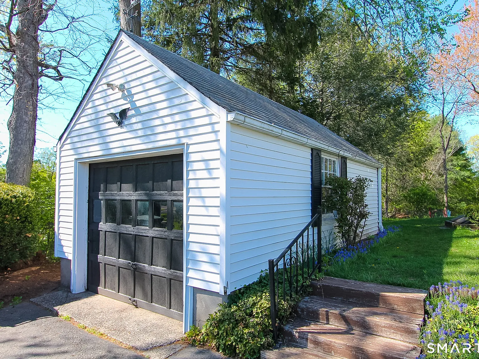 3 bed, 1.0 bath, 1173 sqft, $2,800 — Photo 2