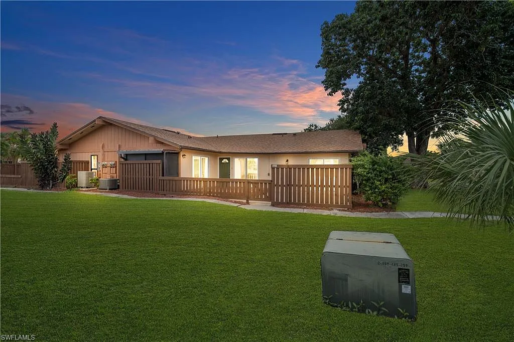2 bed, 2.0 bath, 1007 sqft, $1,800 — Photo 1
