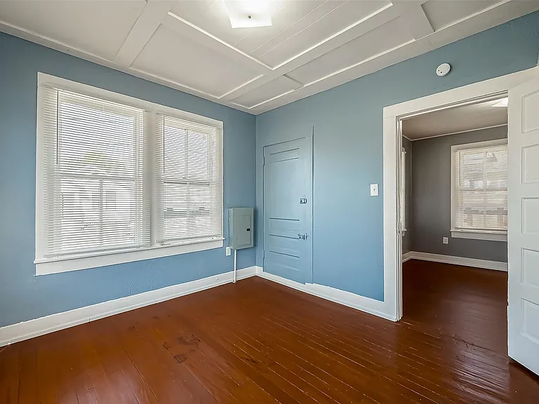 2611 Tierwester St — Photo 12