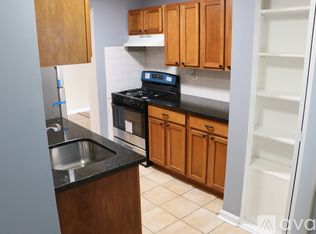 5931 Quantrell Ave APT T3, Alexandria, VA 22312