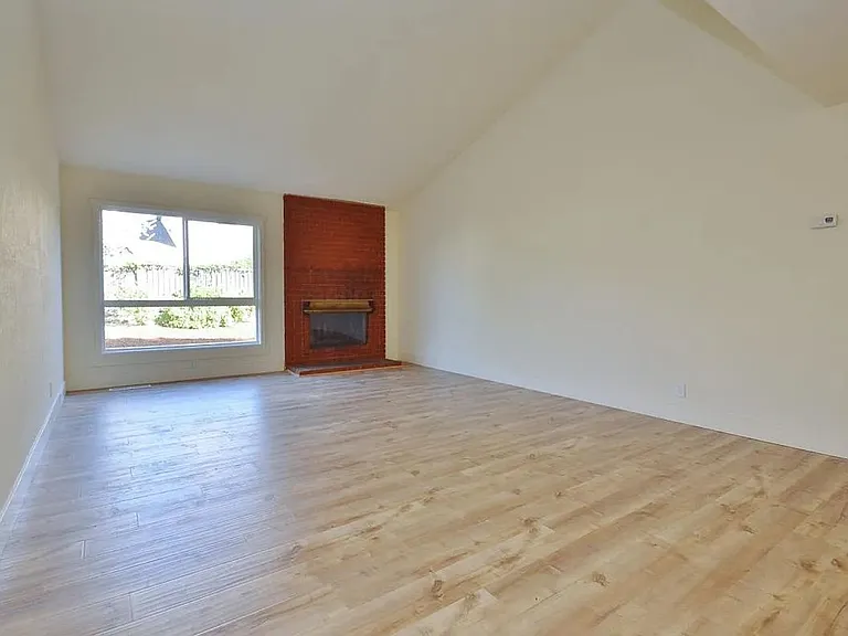 753 Nodaway Ave — Photo 3
