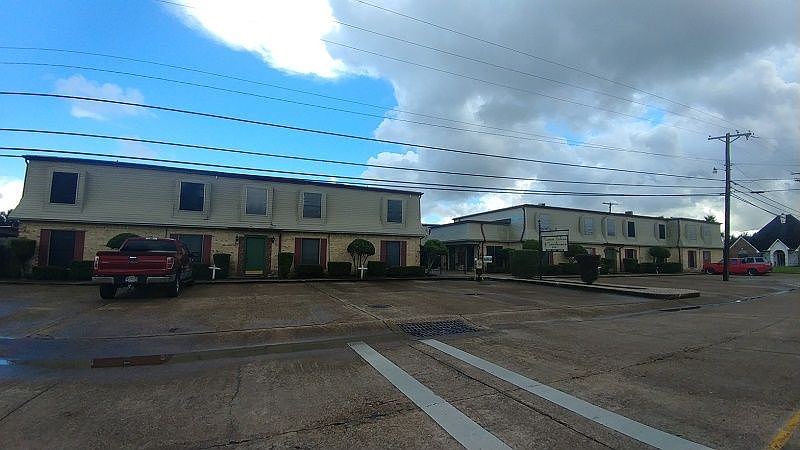 1st image of 2901 Helena Ave APT 606