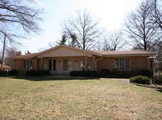 131 Glen Cove Dr, Chesterfield, MO 63017