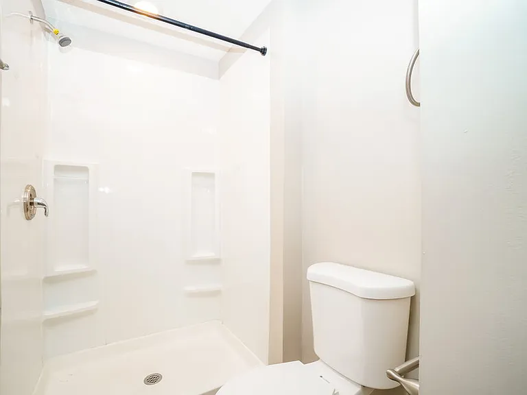 442 Rambling Brook Dr — Photo 16