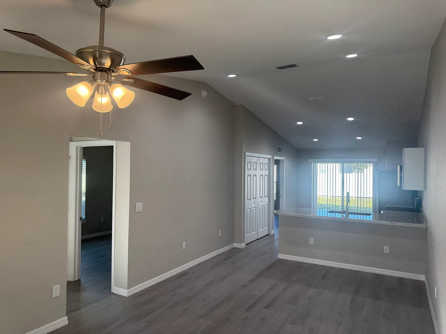 16292 SW 29th Court Rd — Photo 3