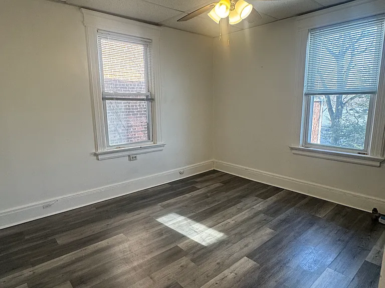 430 Washington Ave #2 — Photo 7