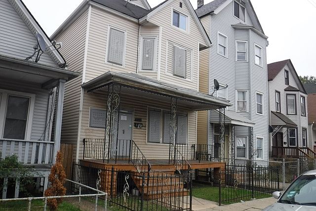 1st image of 9719 S Avenue L