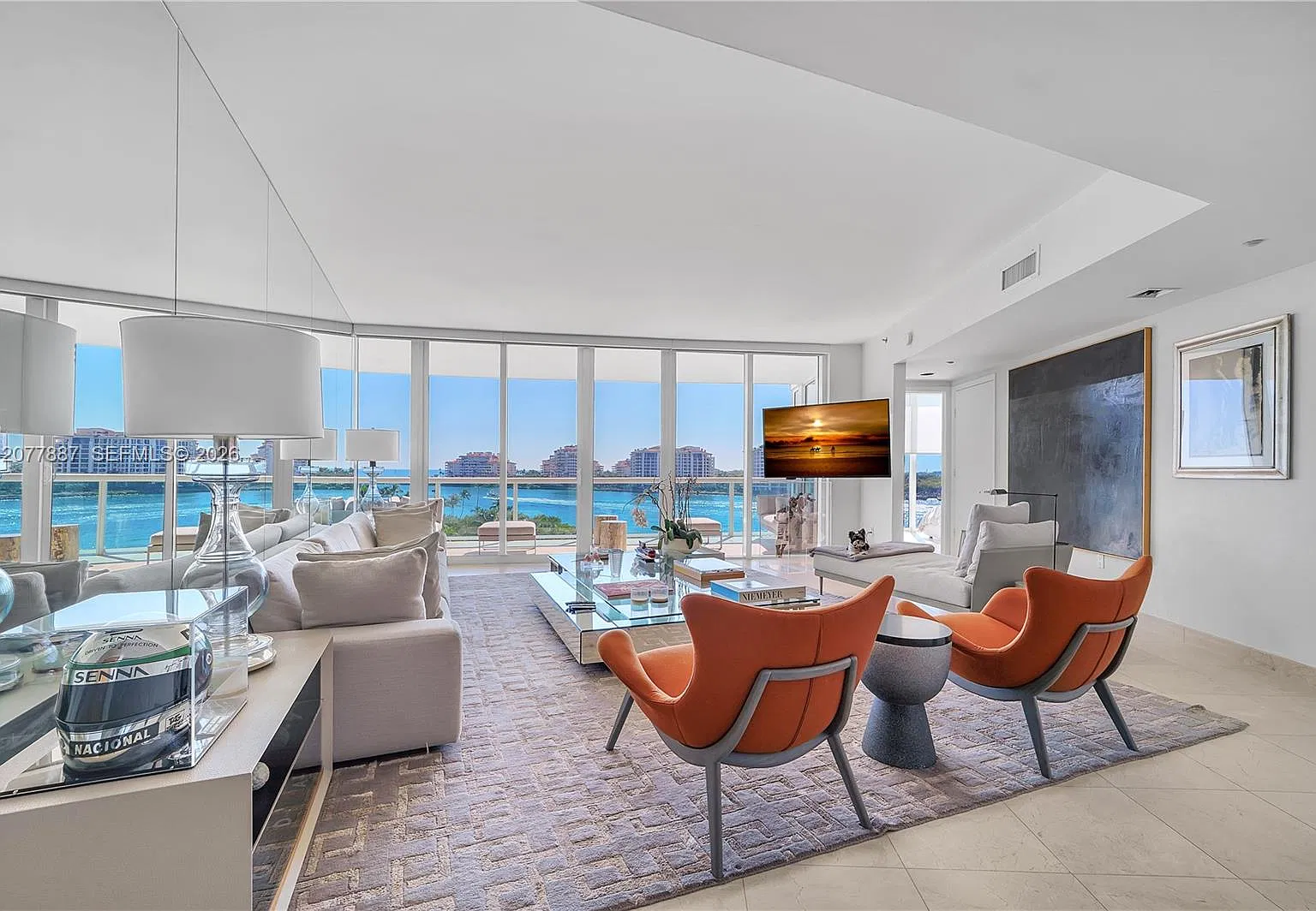 Murano At Portofino Condo — Photo 2
