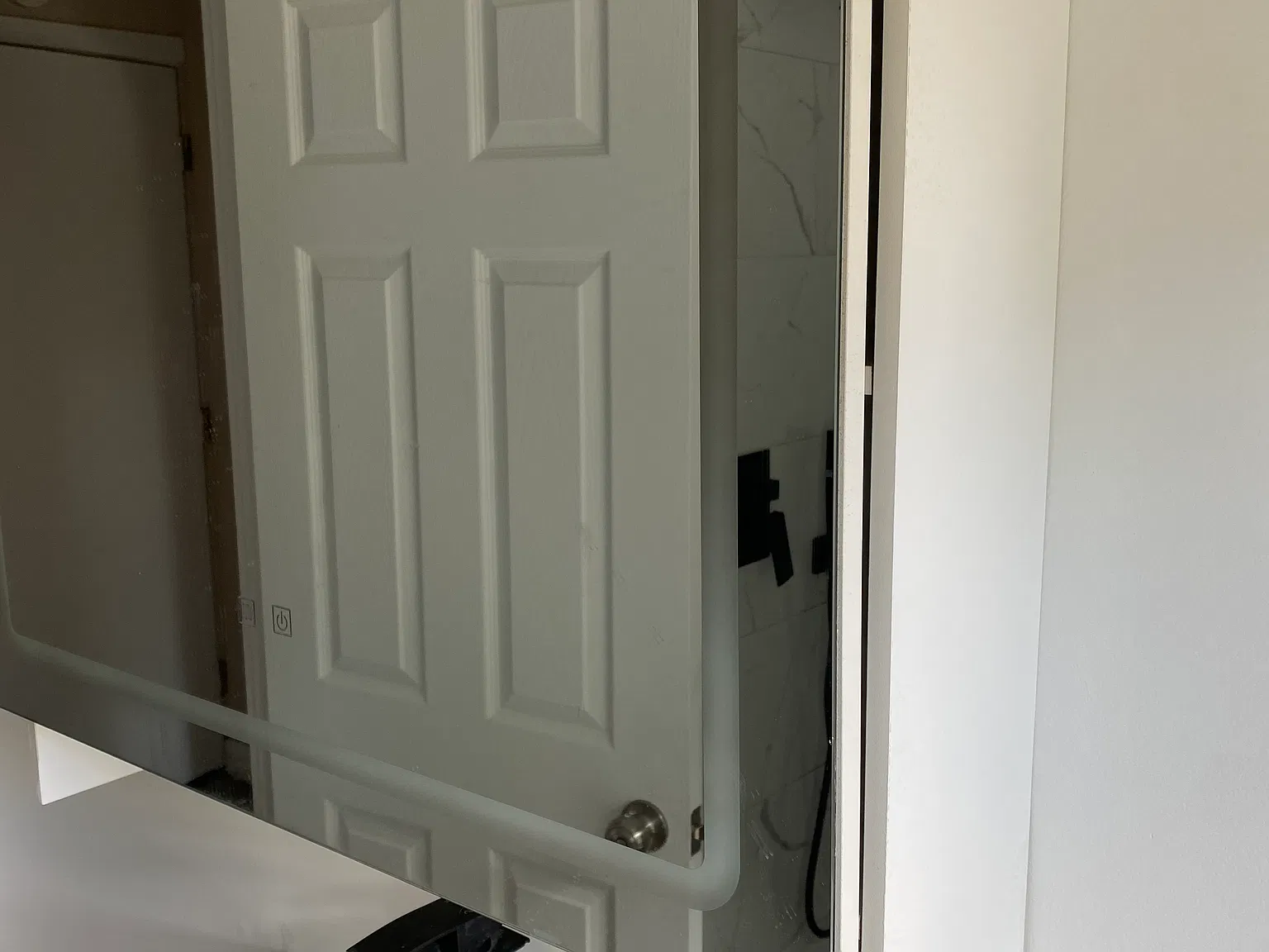 2 bed, 750 sqft, $2,000 — Photo 1
