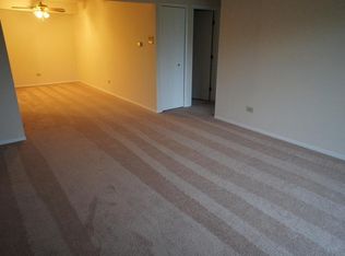 424 Spruce Dr, Naperville, IL