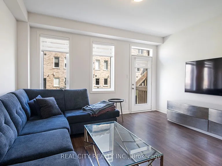 18 Lidstone St — Photo 8