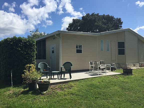 Rear open patio