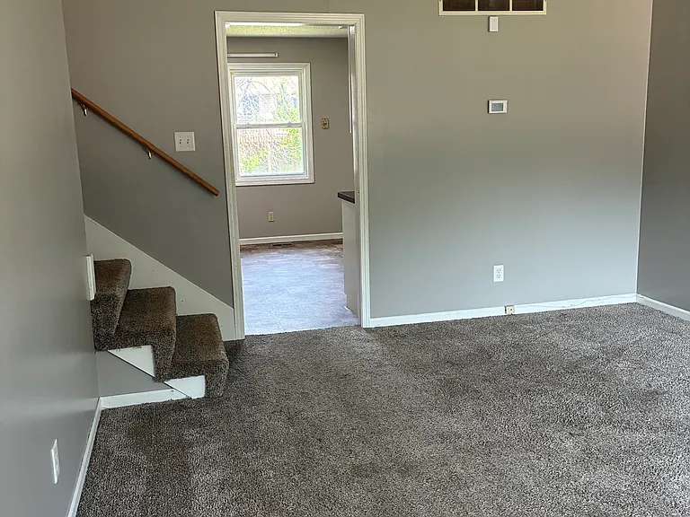 3101 Squire Ln #1/2 — Photo 3