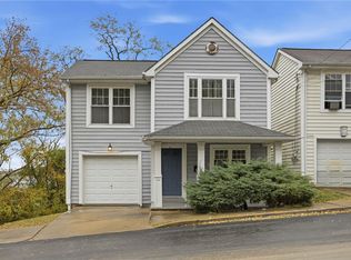 137 Freeland St, Pittsburgh, PA 15210