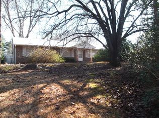 226 Clements St, Marion, AL 36756